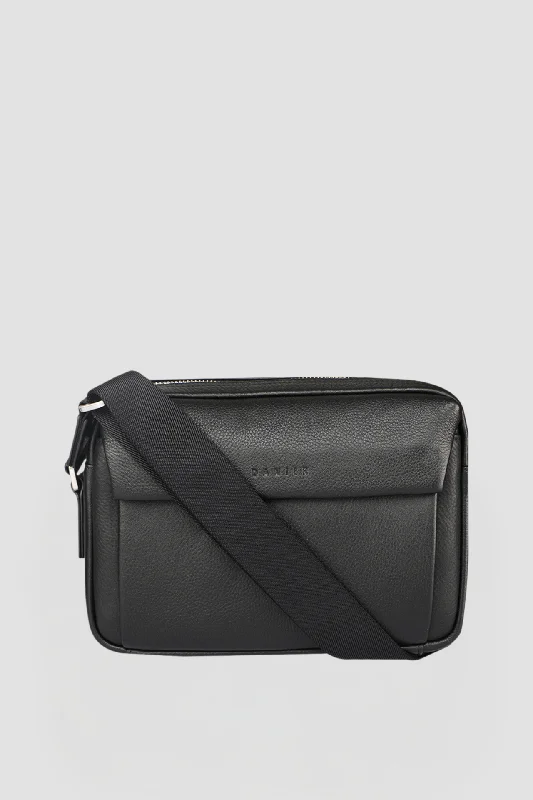 DARIUS MESSENGER BAG