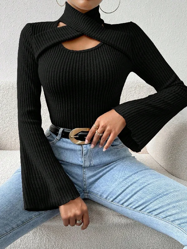 Essnce Flared Long Sleeve Hollow Out Top