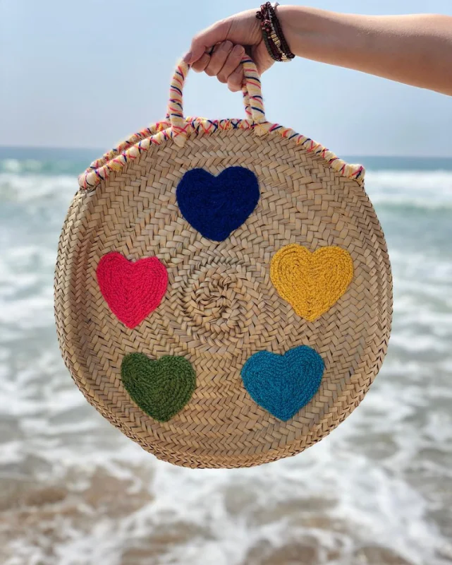 Round Heart Straw Basket